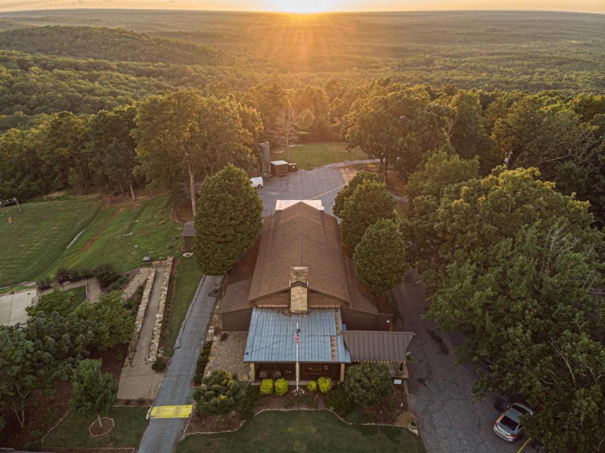 Mountain Top Inn And Resort Warm Springs Dış mekan fotoğraf